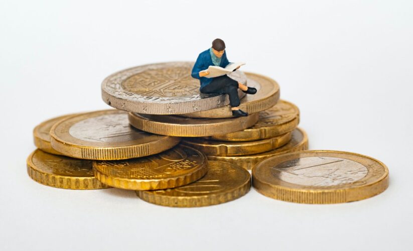 Surviving the Economy: 5 Realistic Reasons to Move Back Home With Mom and Dad