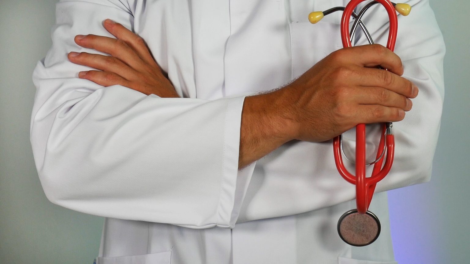 How Doctors Can Pay for College With New Student Loan Repayment Program